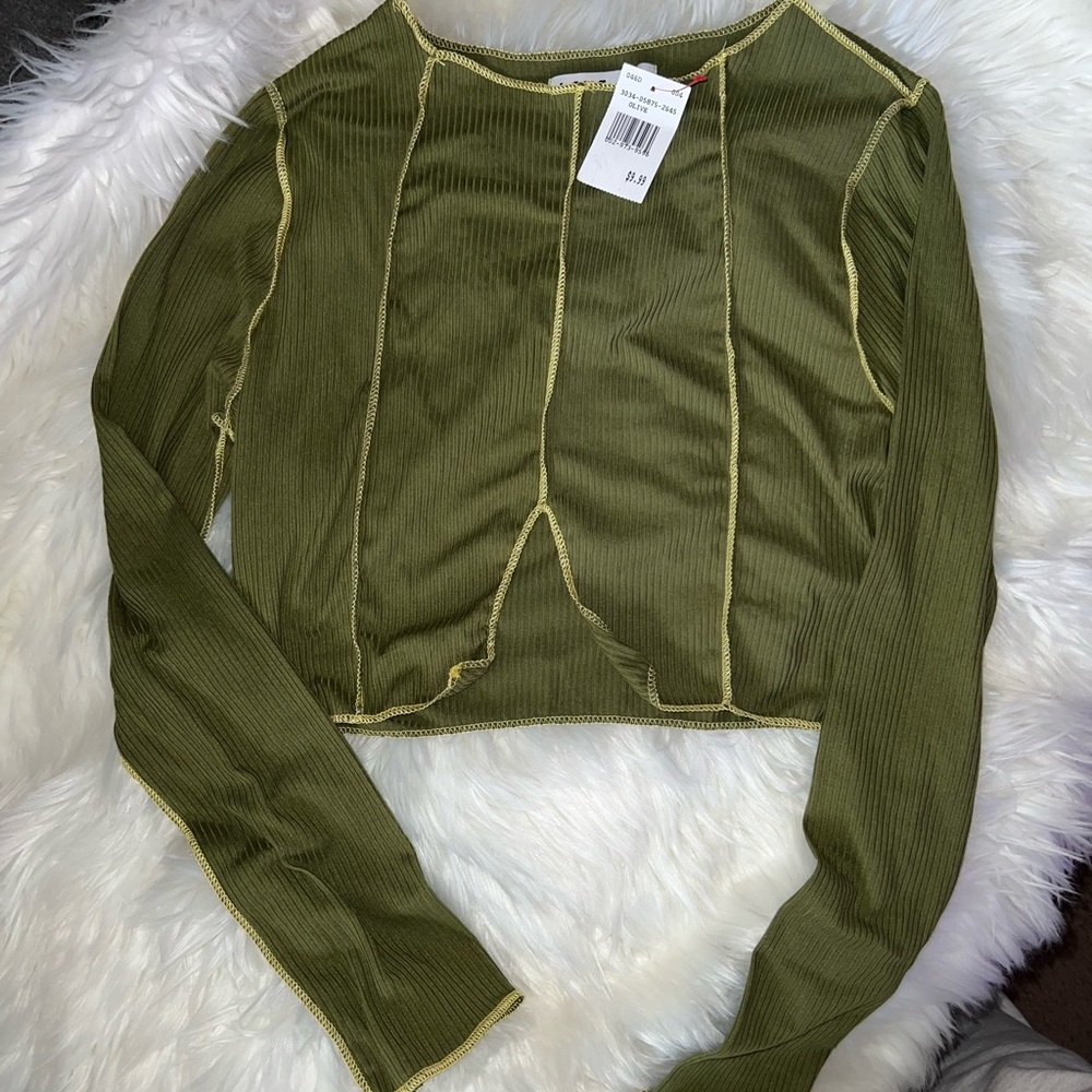 Crop top - Picture 2 of 6